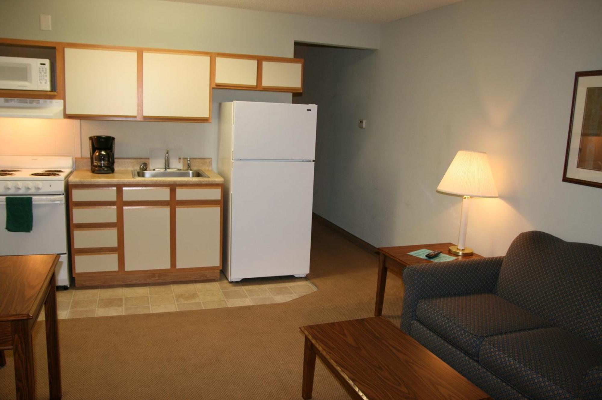 Affordable Suites Шелбі Екстер'єр фото