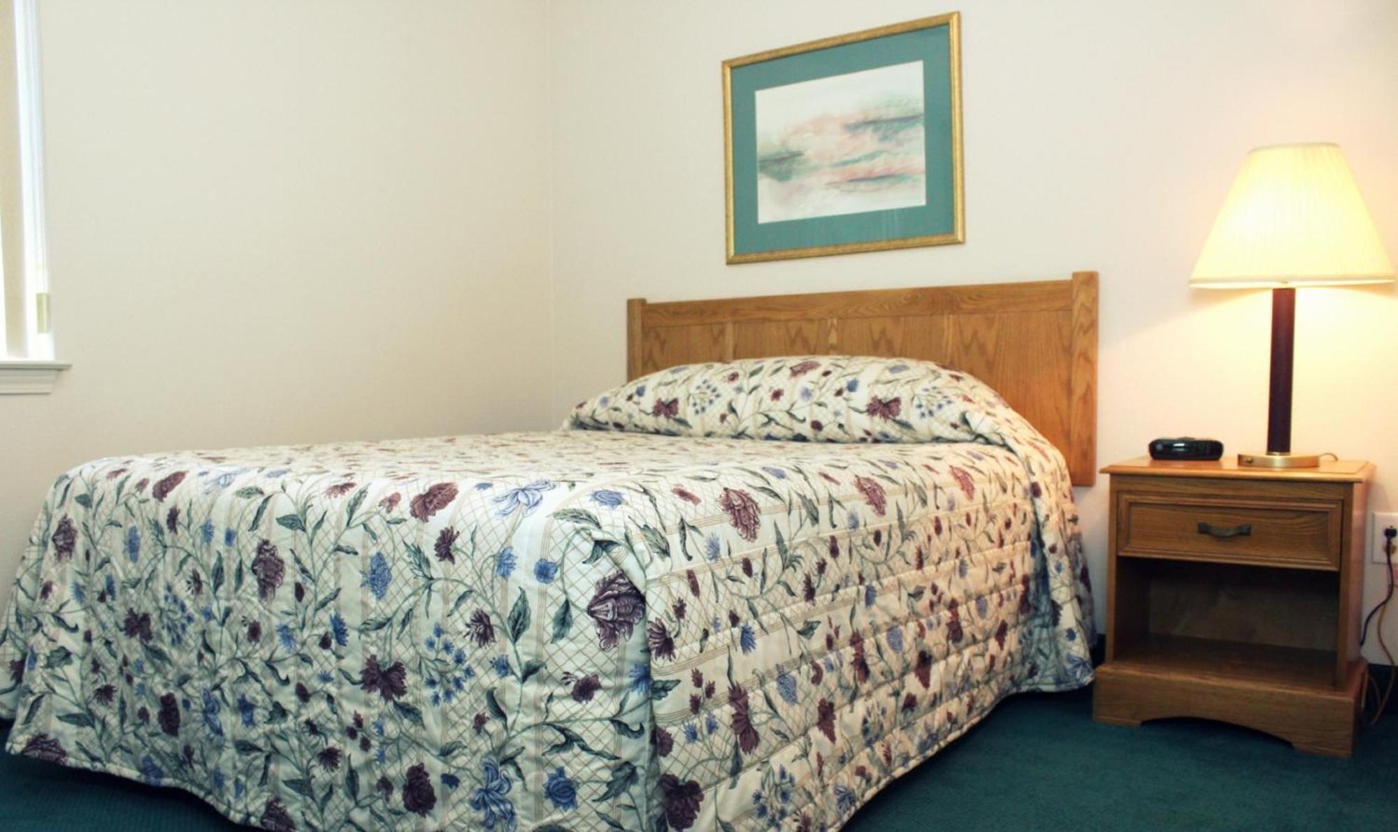 Affordable Suites Шелбі Екстер'єр фото