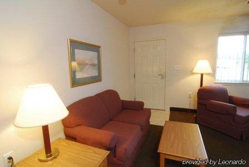 Affordable Suites Шелбі Номер фото